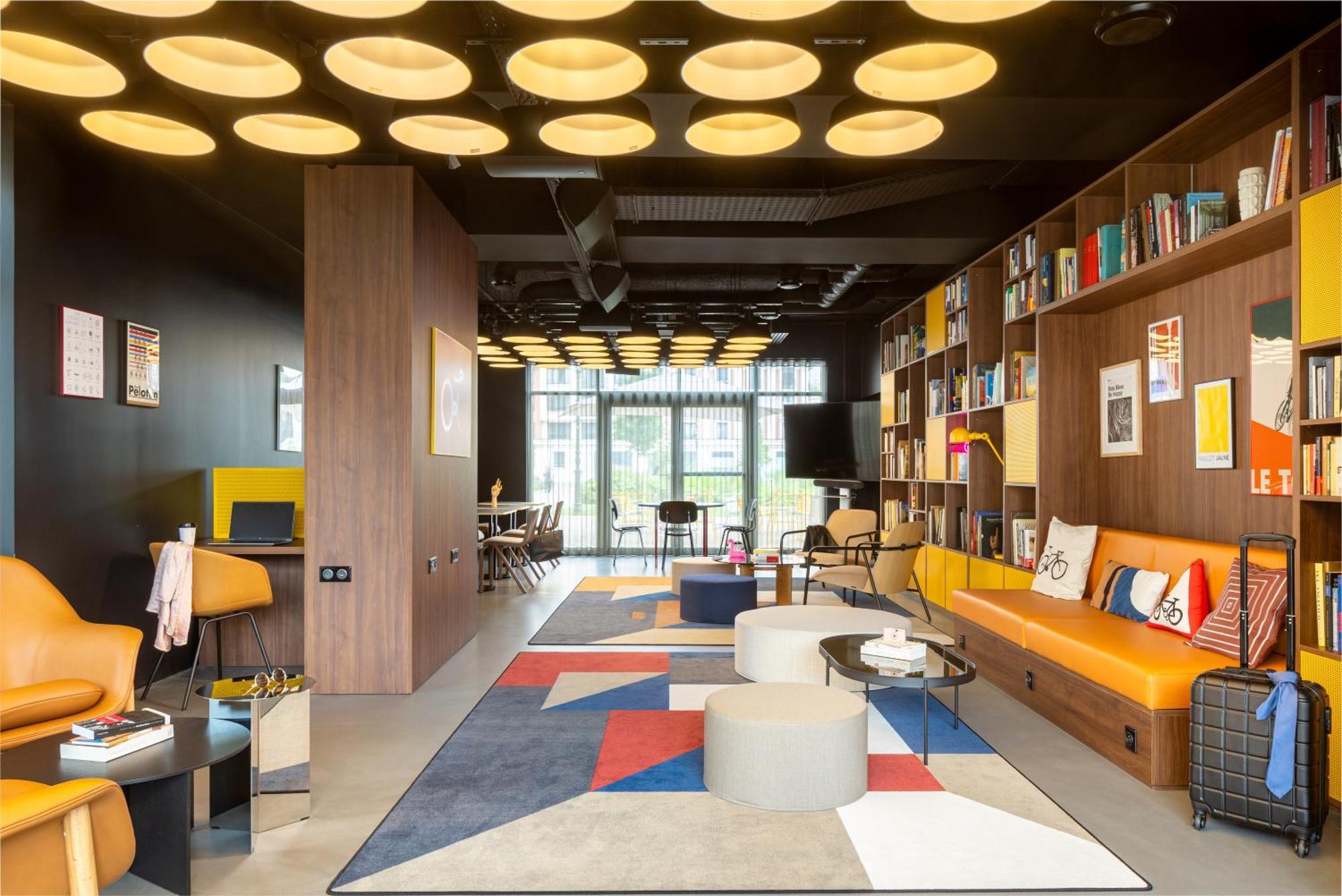 Moxy Paris Clamart Eksteriør bilde